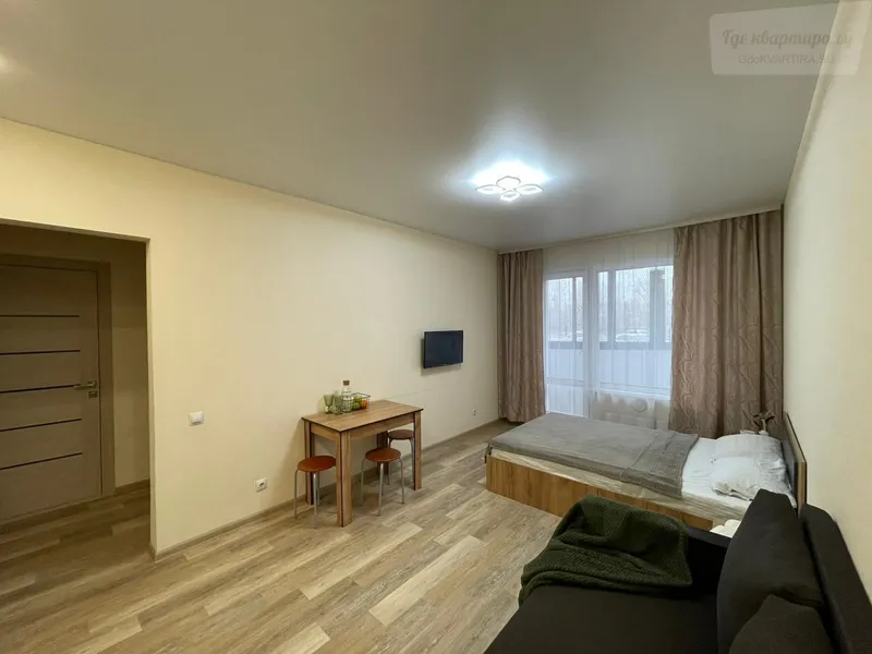 улица Ясный Берег, 35