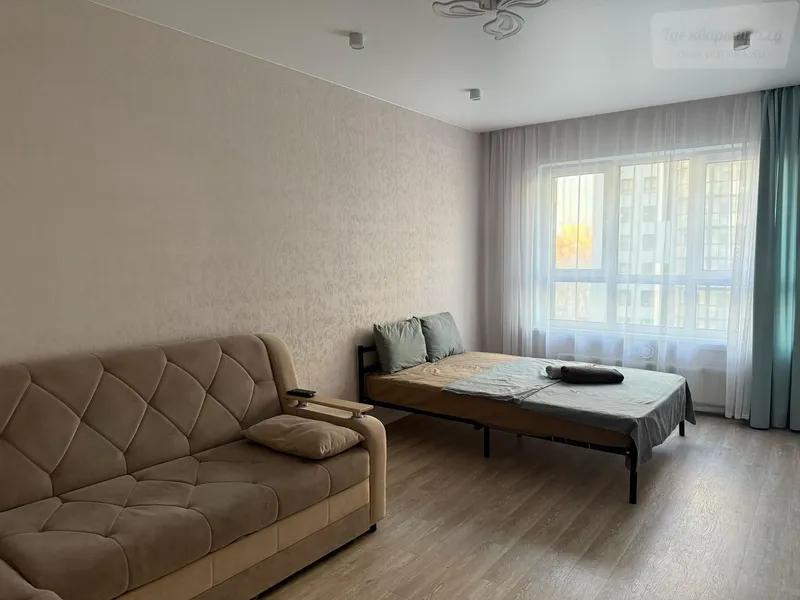 улица Ясный Берег, 33