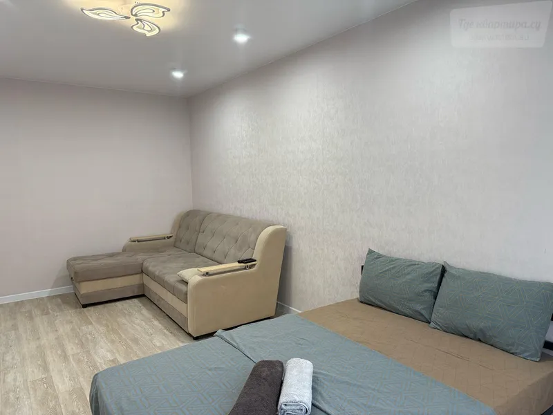 улица Ясный Берег, 33