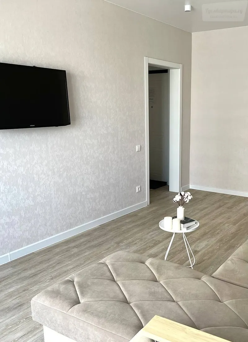 улица Ясный Берег, 33