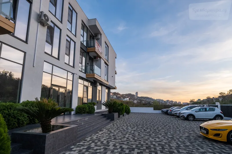 улица Яна Фабрициуса, 64/3