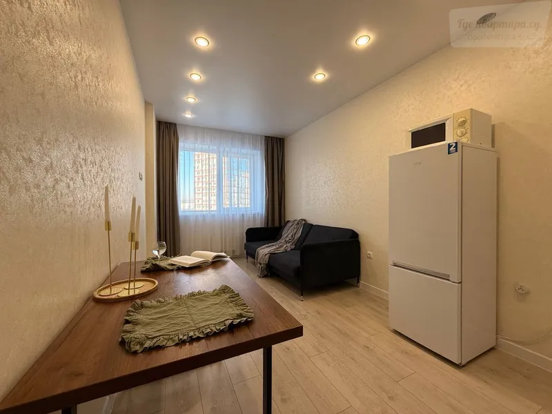 улица Ясный Берег, 12