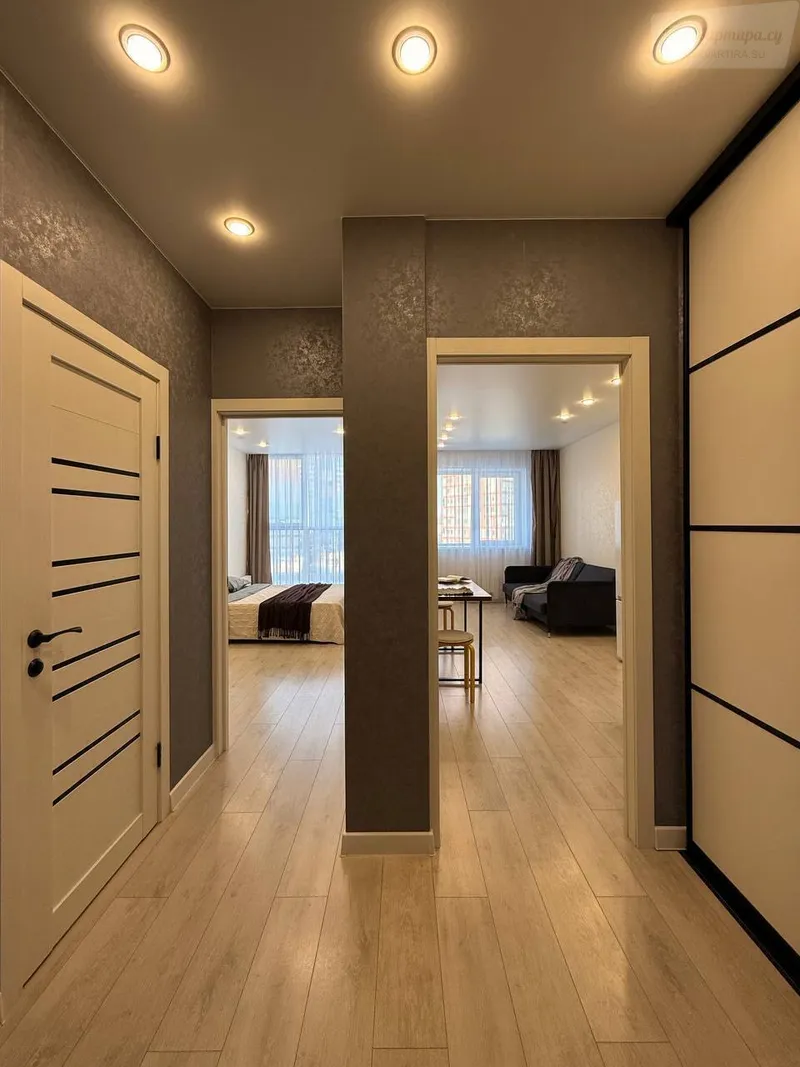 улица Ясный Берег, 12