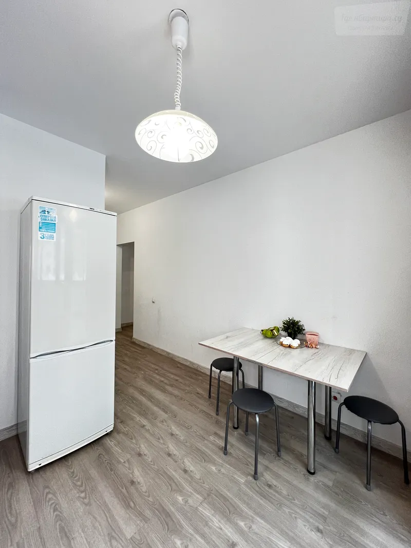 улица Ясный Берег, 33