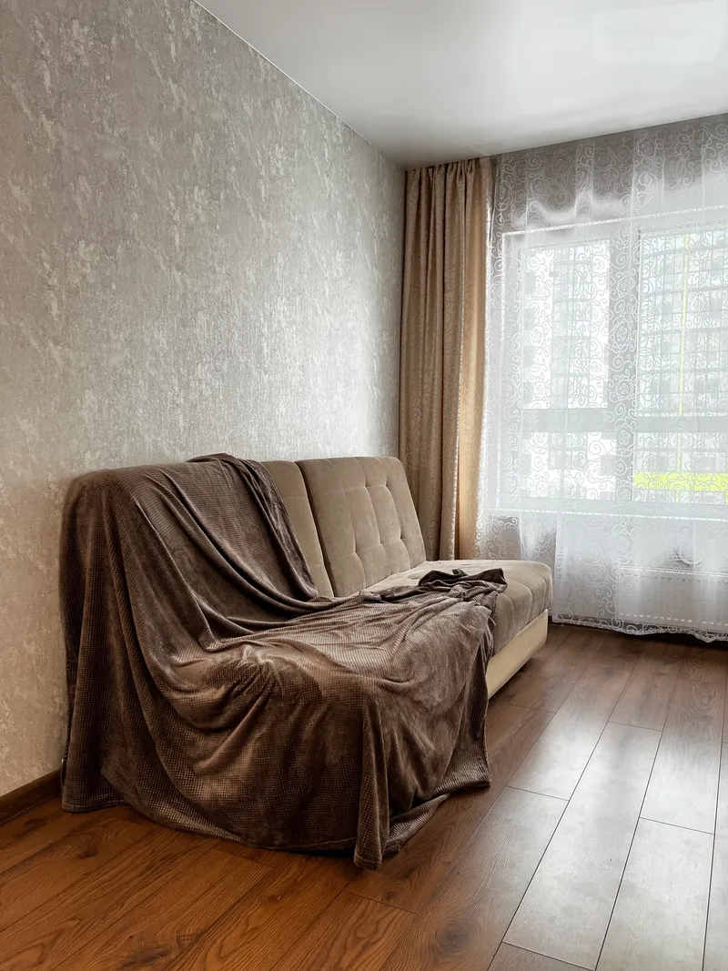 улица Ясный Берег, 33