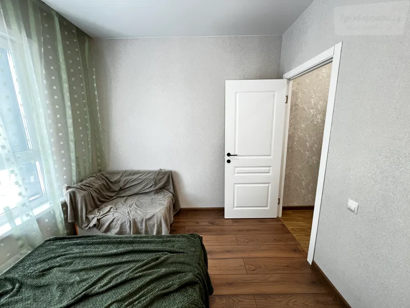 улица Ясный Берег, 33