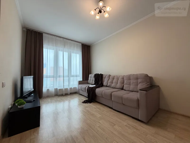 улица Ясный Берег, 9