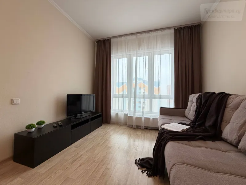 улица Ясный Берег, 9