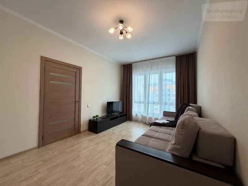 улица Ясный Берег, 9