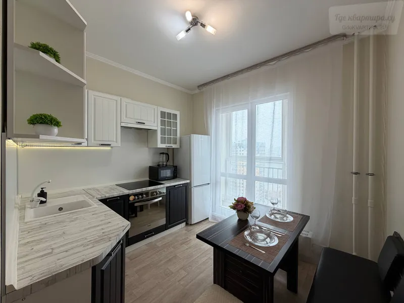 улица Ясный Берег, 9