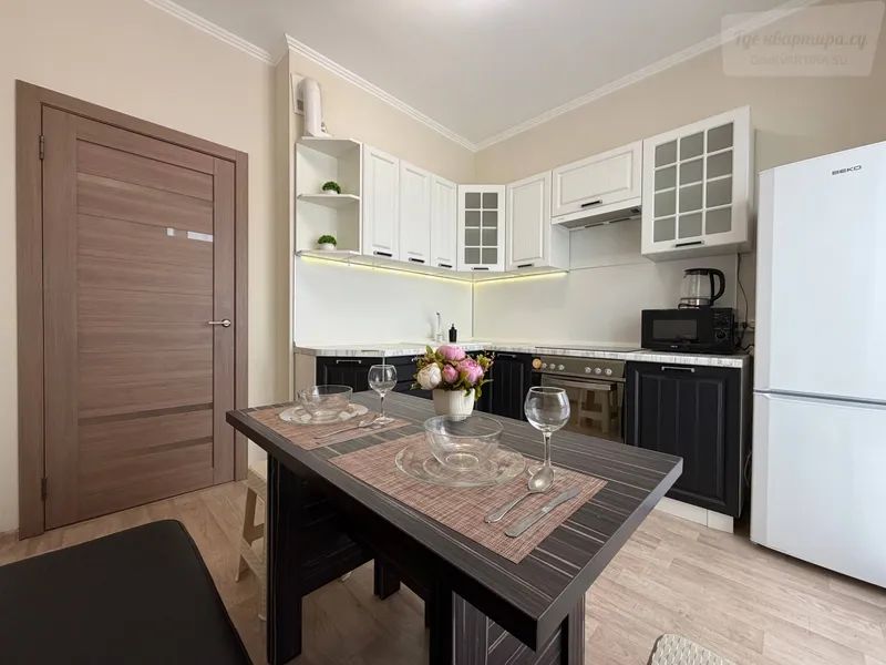 улица Ясный Берег, 9