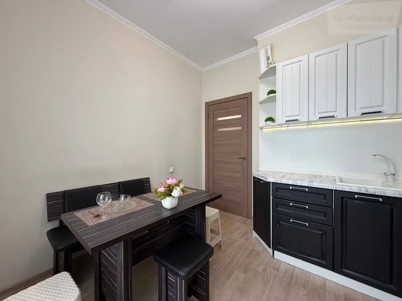 улица Ясный Берег, 9