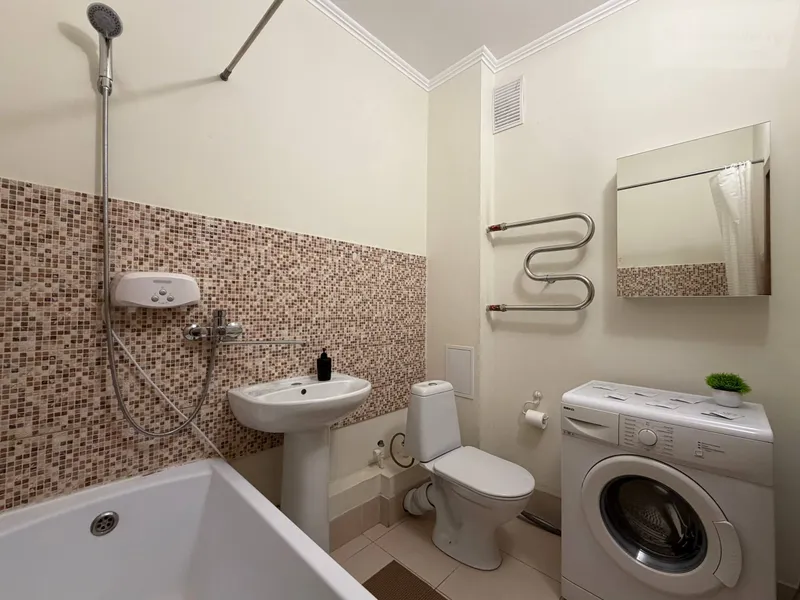 улица Ясный Берег, 9