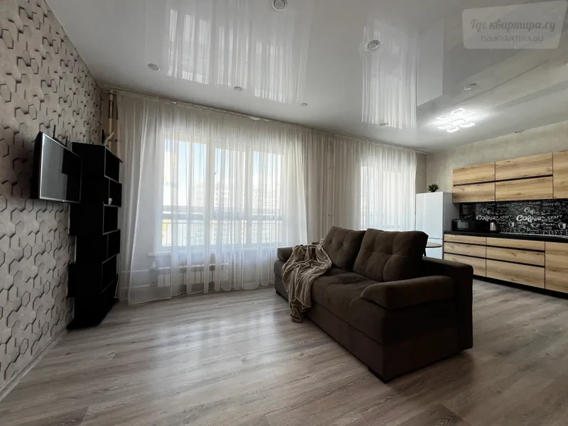 улица Ясный Берег, 5