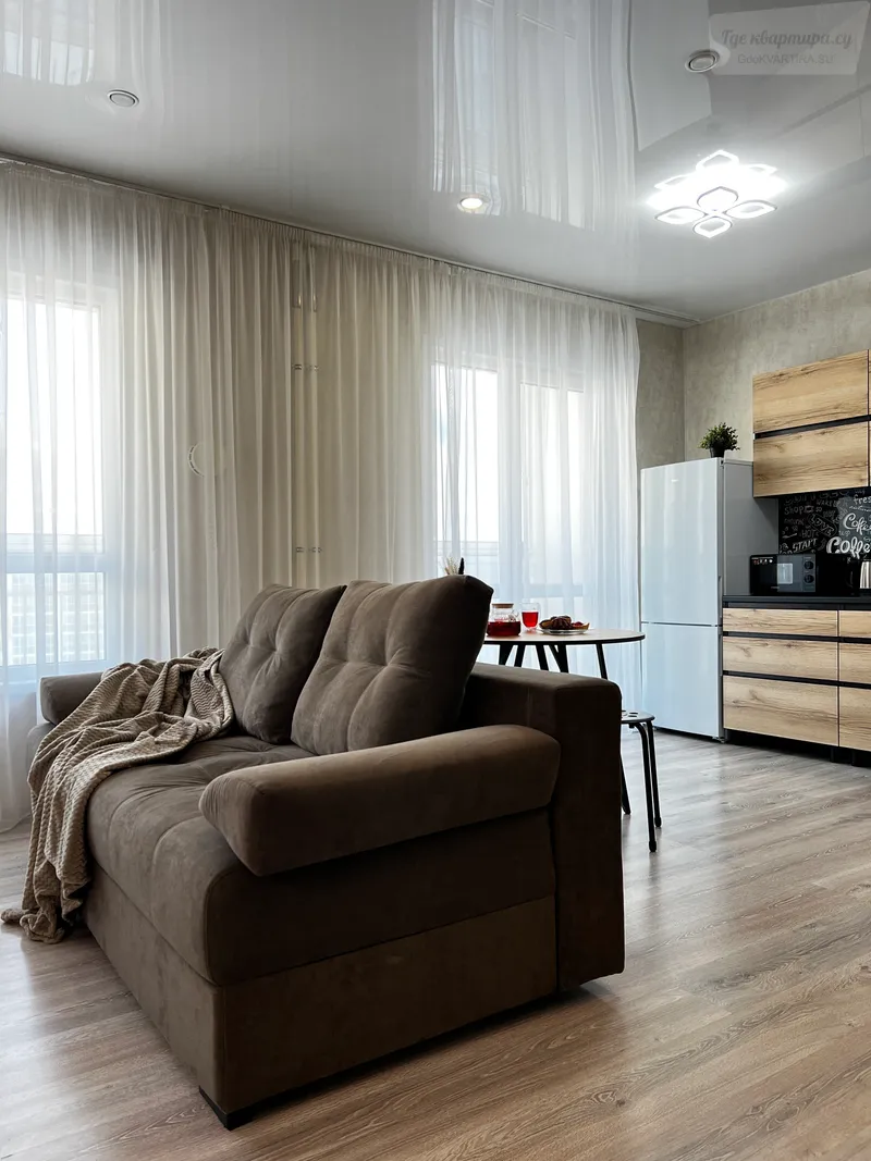 улица Ясный Берег, 5