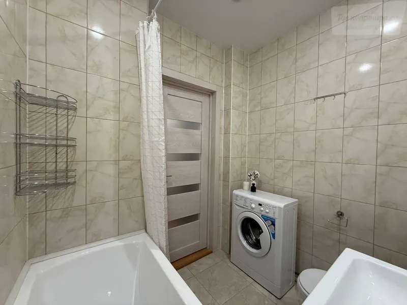 улица Добролюбова, 162/1