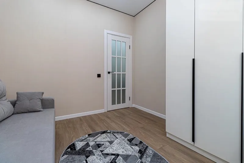 улица Петра Метальникова, 36