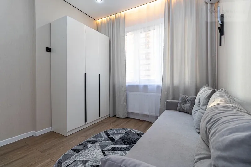 улица Петра Метальникова, 36