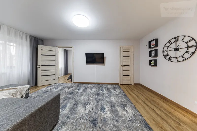 Староникитская улица, 10А