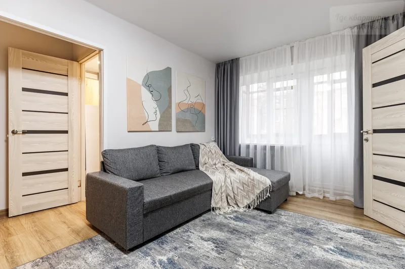 Староникитская улица, 10А