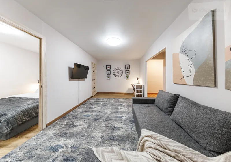 Староникитская улица, 10А