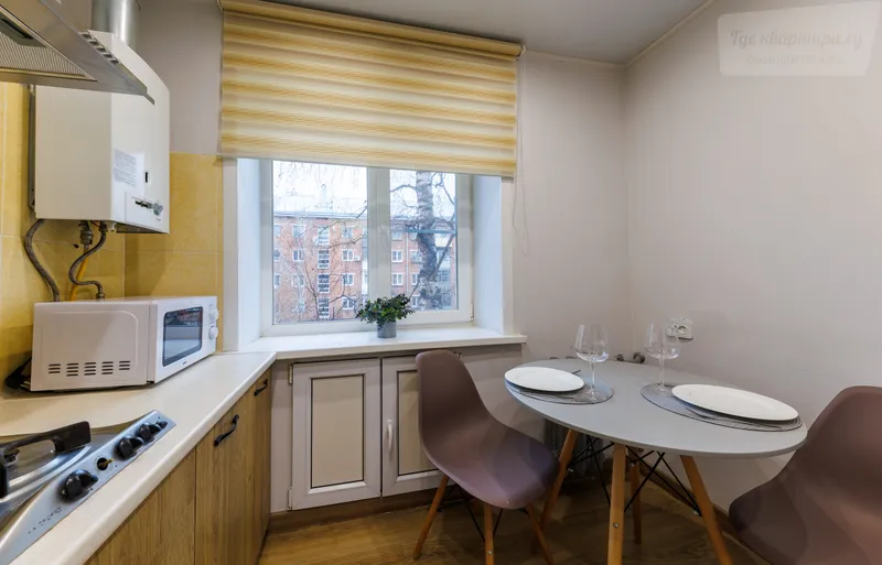 Староникитская улица, 10А