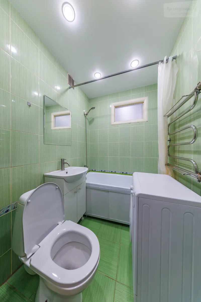 Староникитская улица, 10А