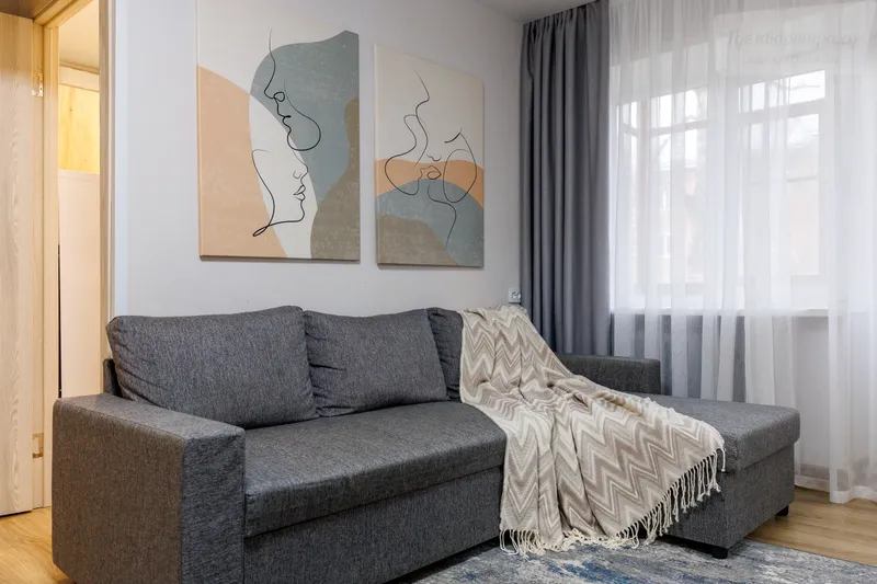 Староникитская улица, 10А