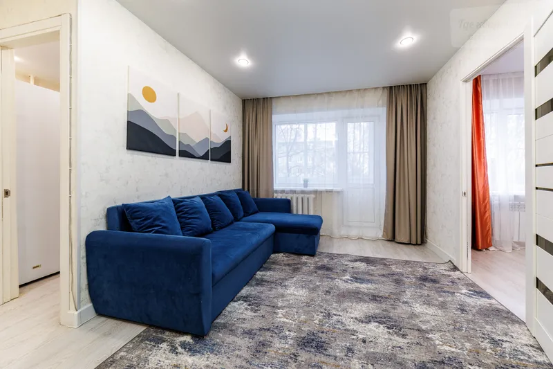 Староникитская улица, 10