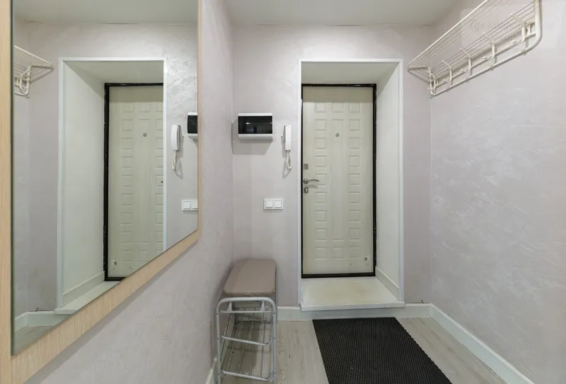 Староникитская улица, 10