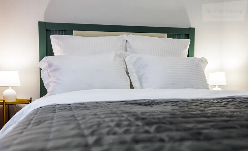 Староникитская улица, 10