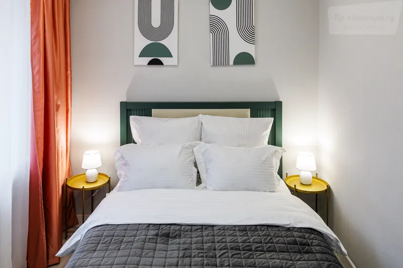 Староникитская улица, 10