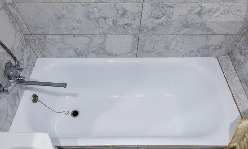 Староникитская улица, 10