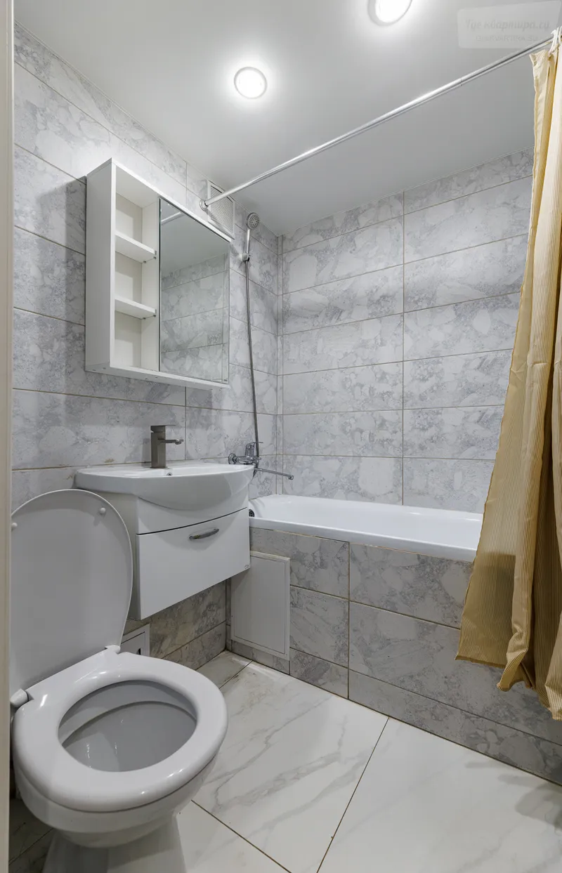 Староникитская улица, 10