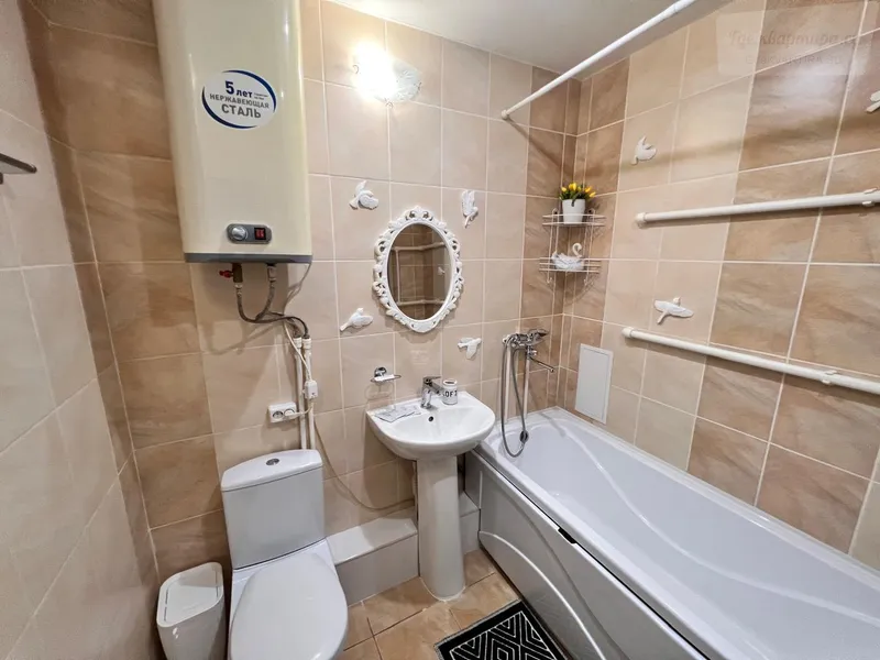 улица Авиаторов, 38