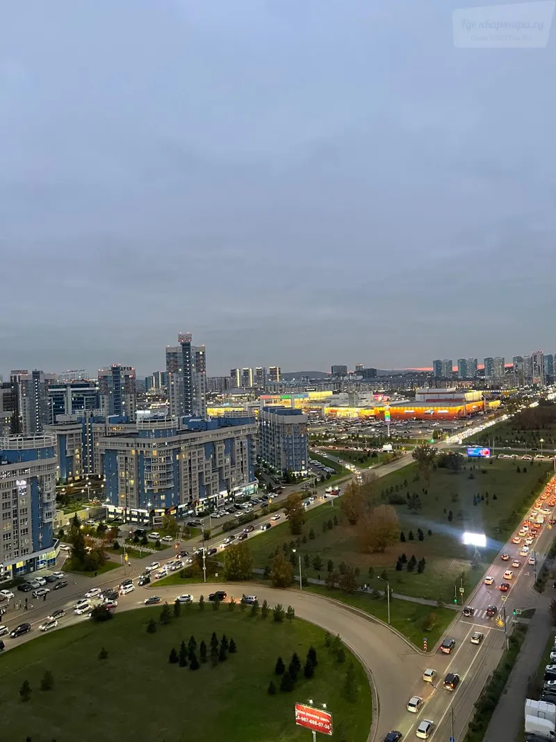 улица Авиаторов, 38