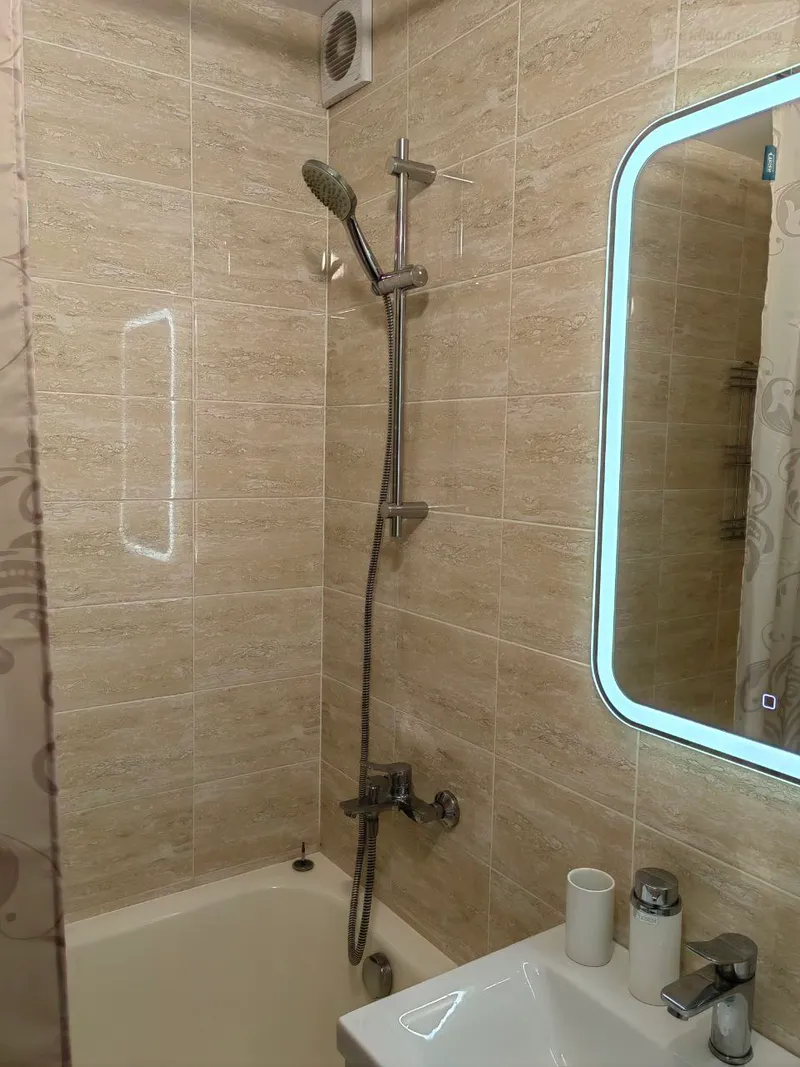 улица Партизана Железняка, 51