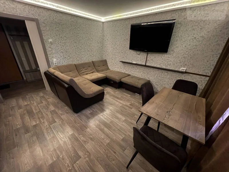 улица Партизана Железняка, 53