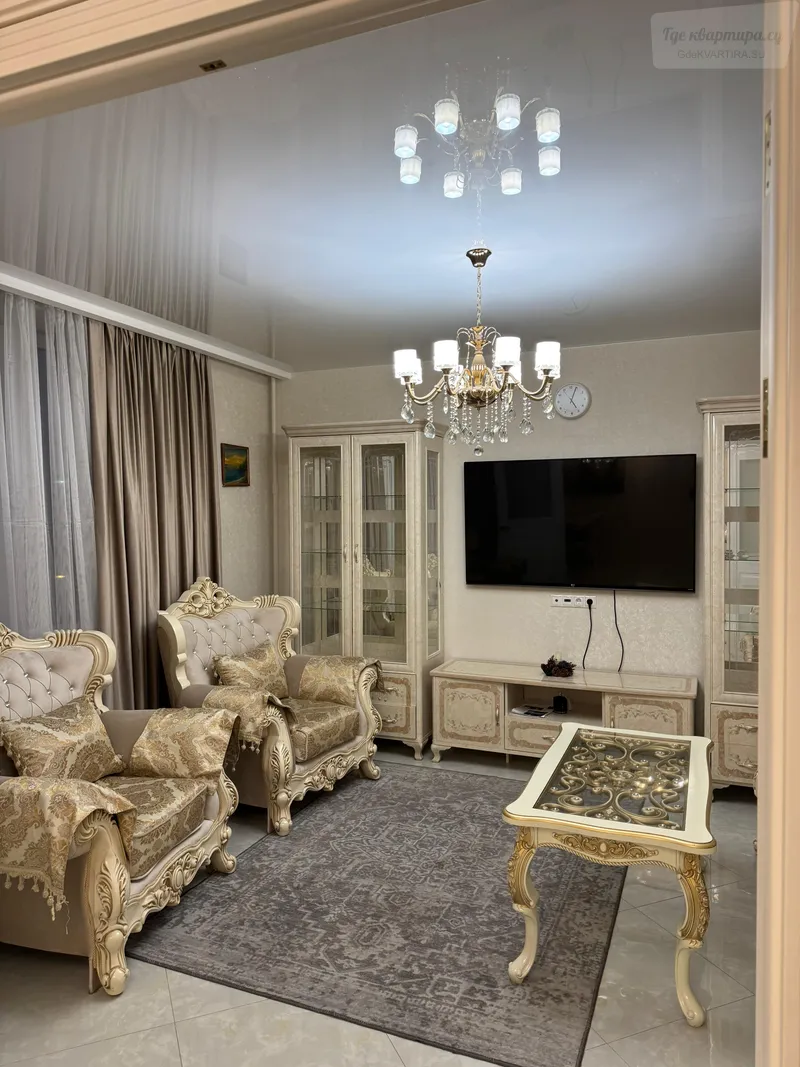 бульвар Веласкеса, 7к5