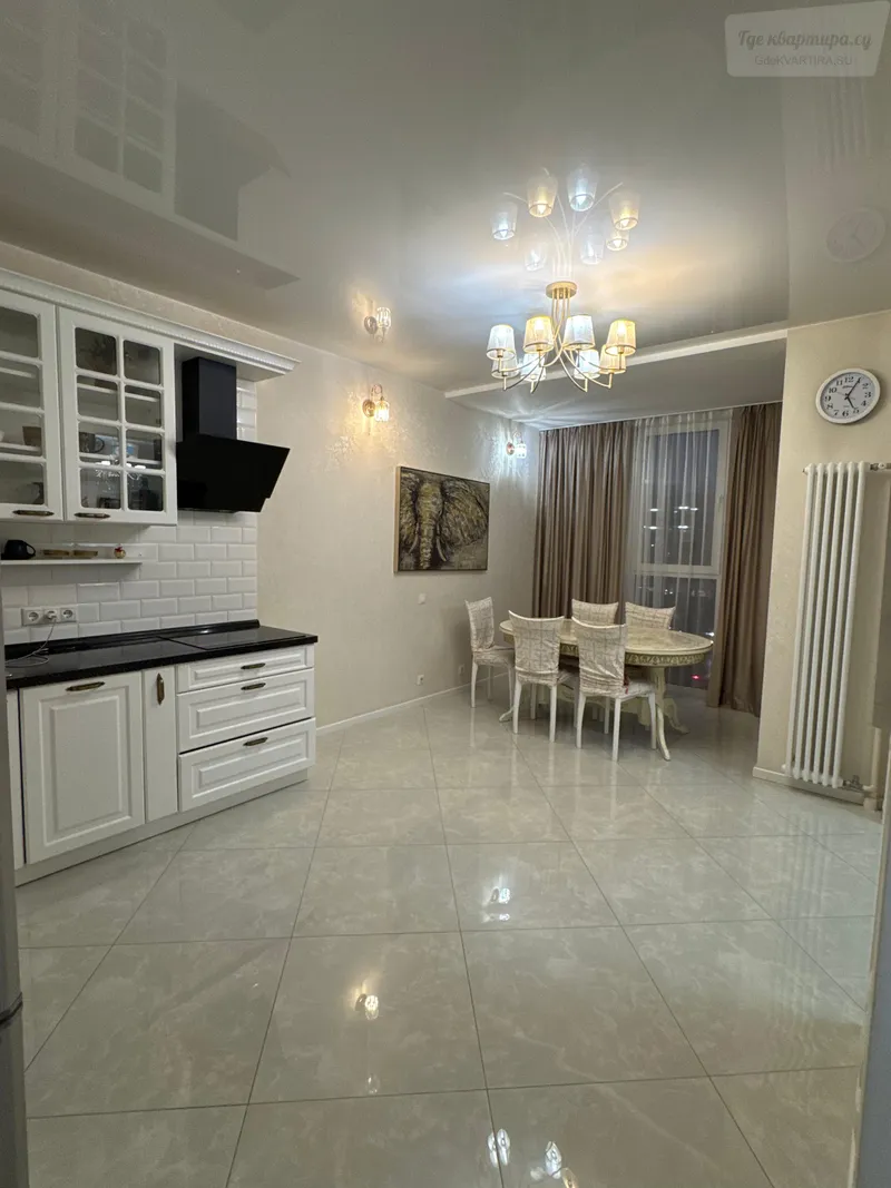 бульвар Веласкеса, 7к5