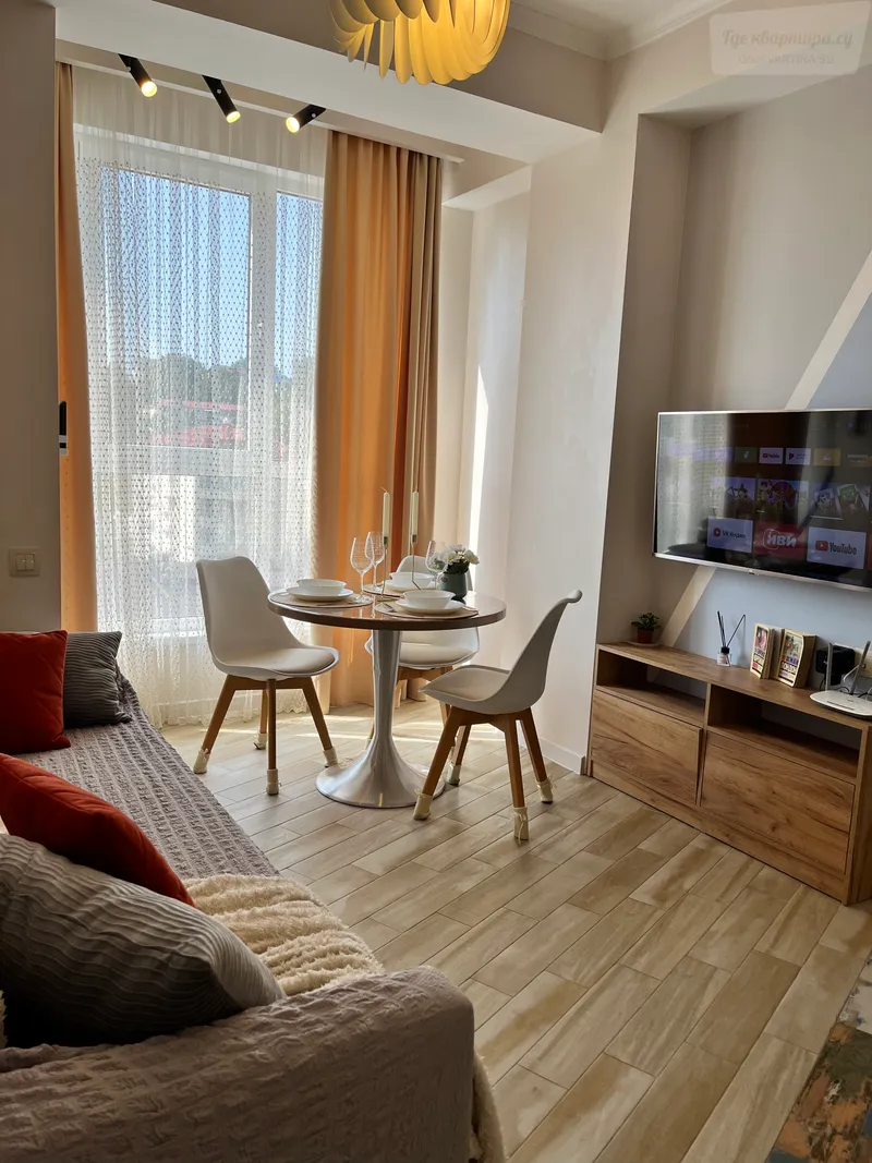 улица Гастелло, 28