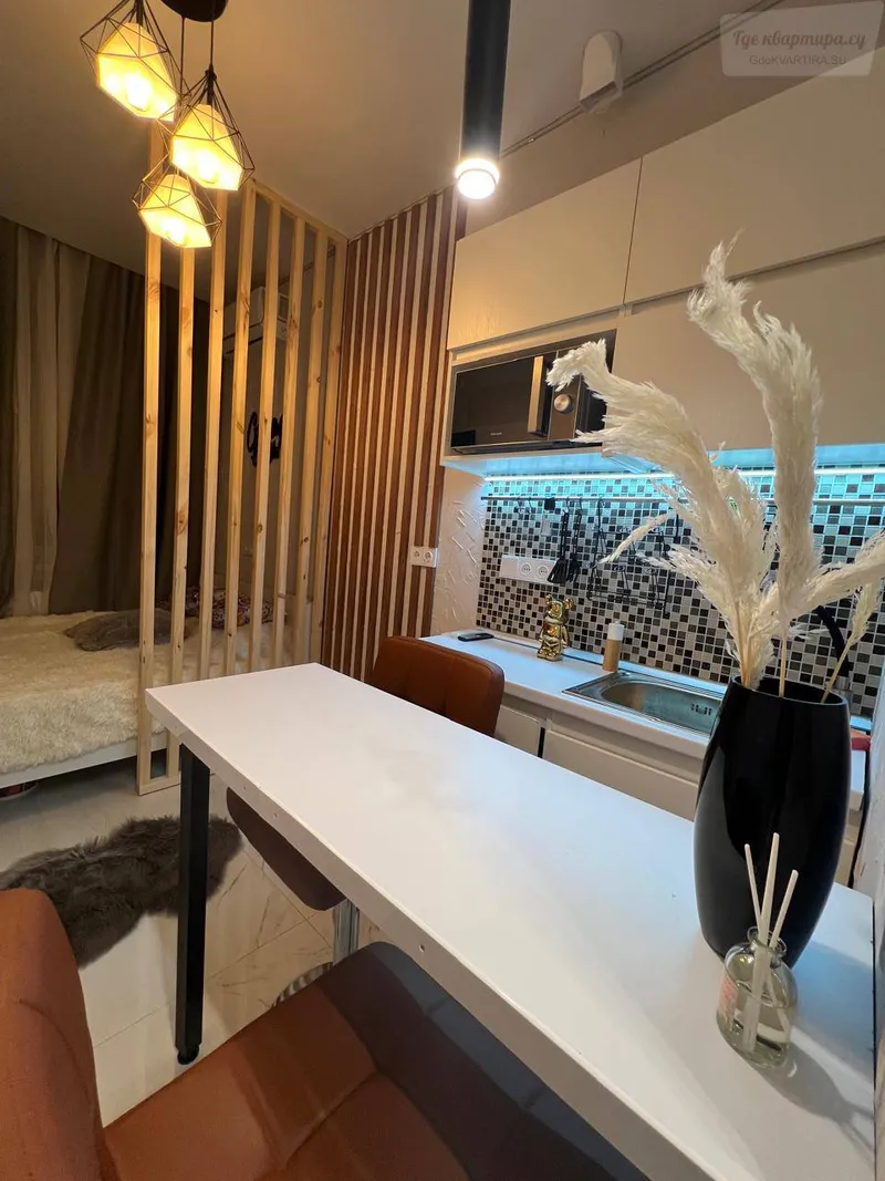 Новоостаповская улица, 20