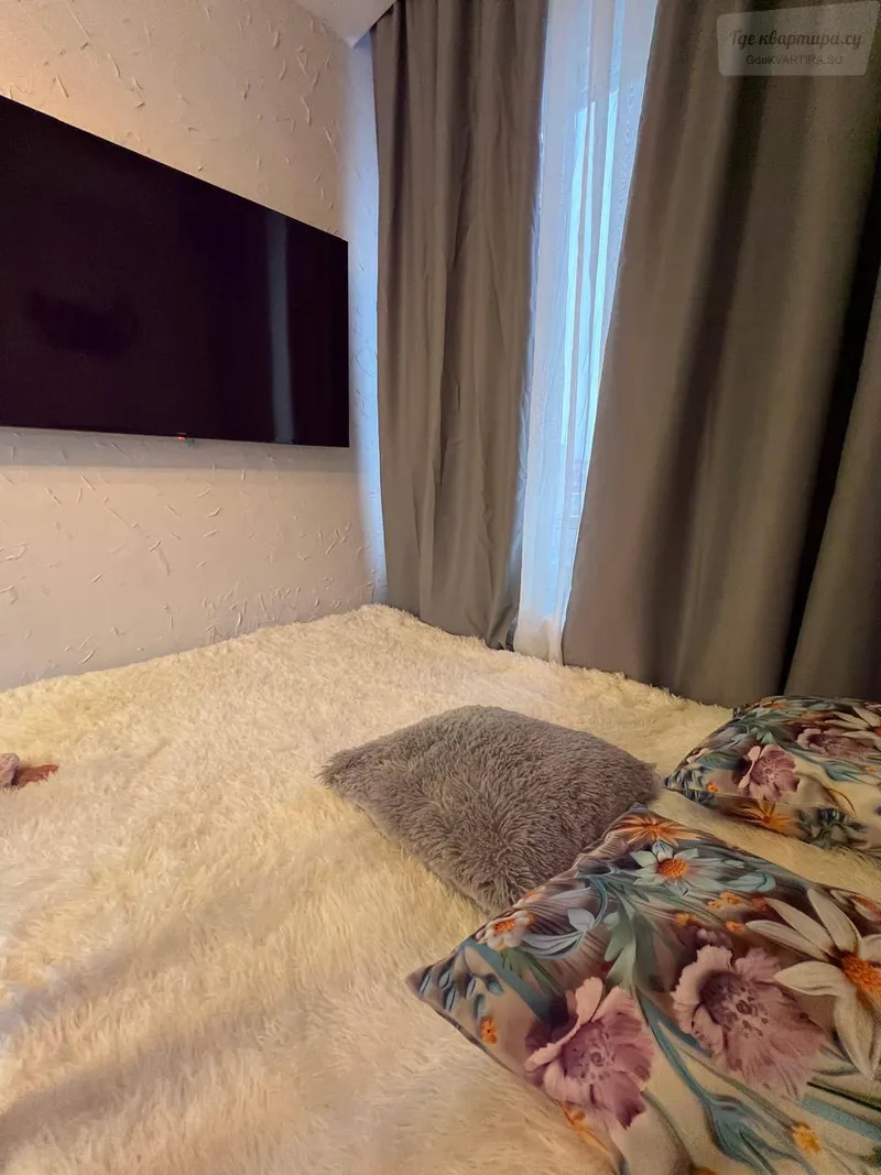 Новоостаповская улица, 20