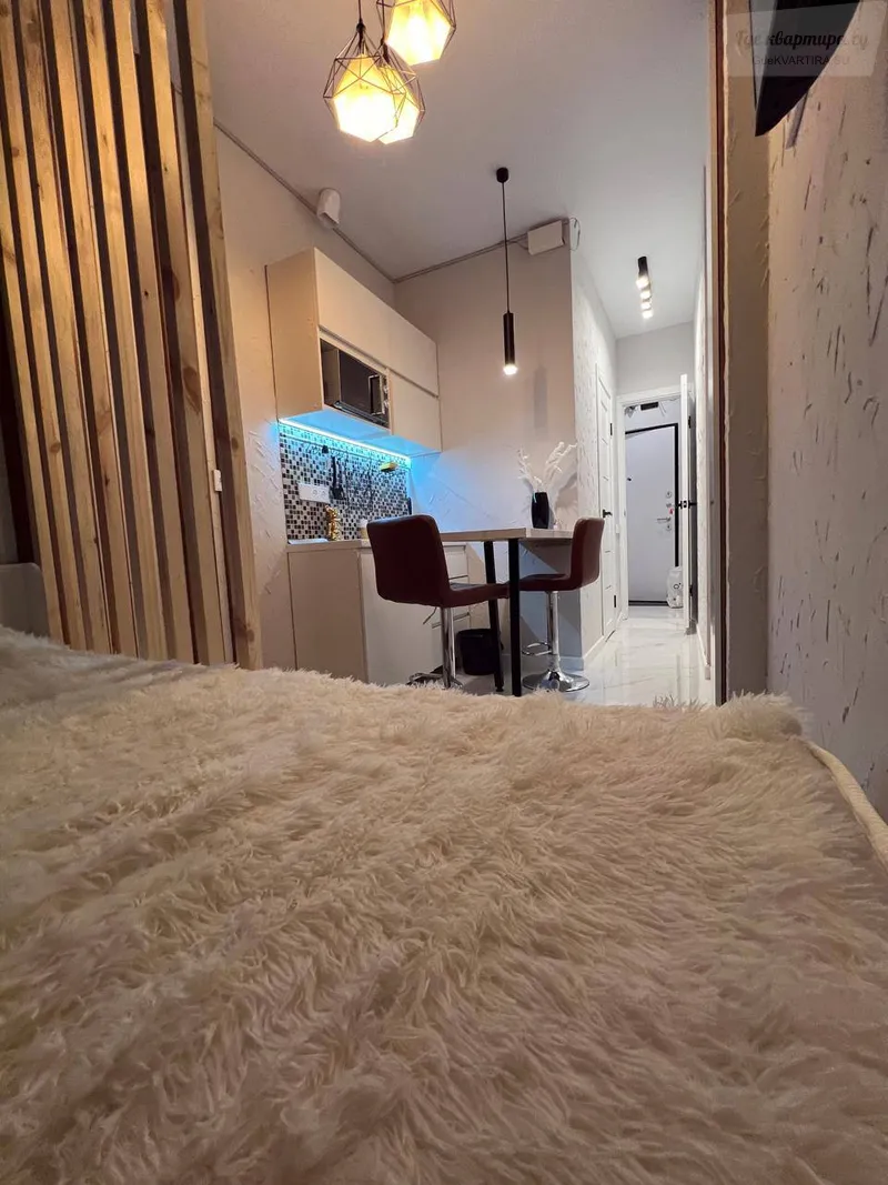 Новоостаповская улица, 20