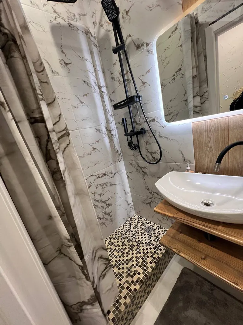 Новоостаповская улица, 20