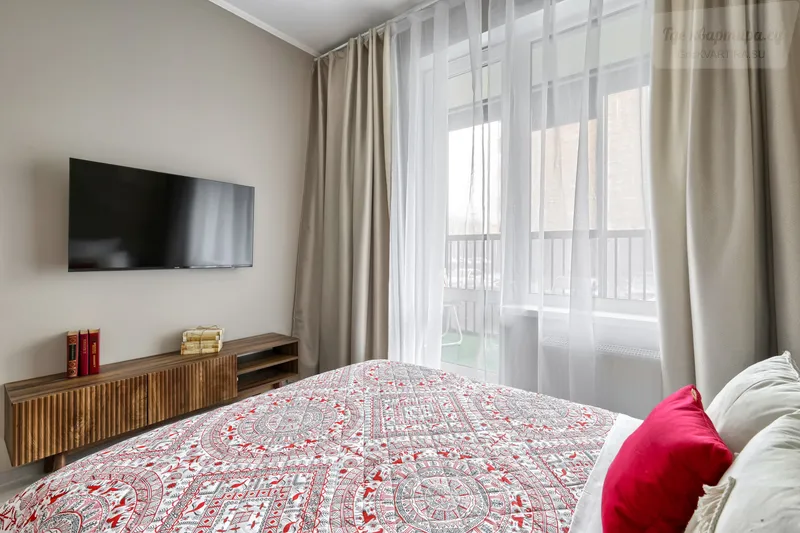 Светлановский проспект, 8