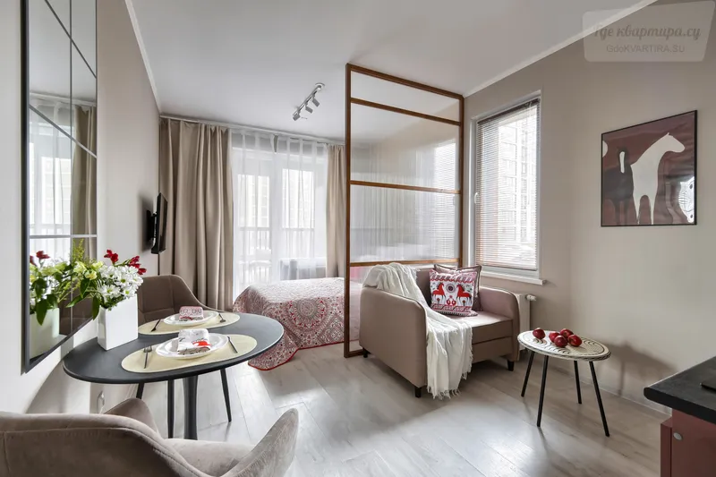 Светлановский проспект, 8