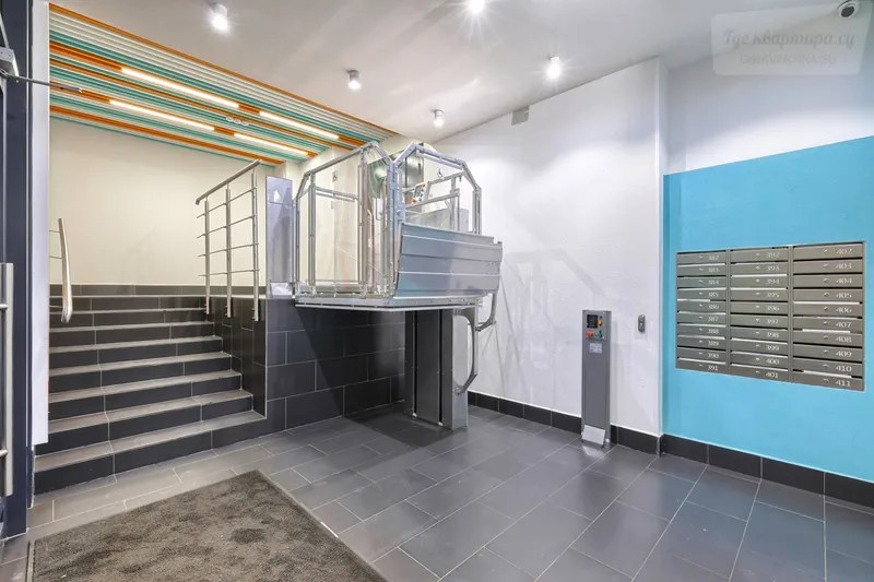 Светлановский проспект, 8