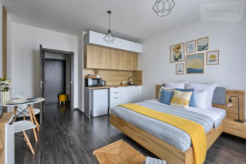 Светлановский проспект, 8