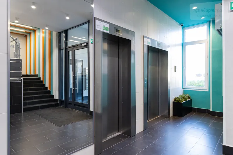 Светлановский проспект, 8